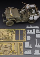 Jeep Willys Resin ja metallinen valo-syövytetty sarja - Royal Model 605