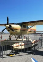 赛斯纳A-185F空中旅行车