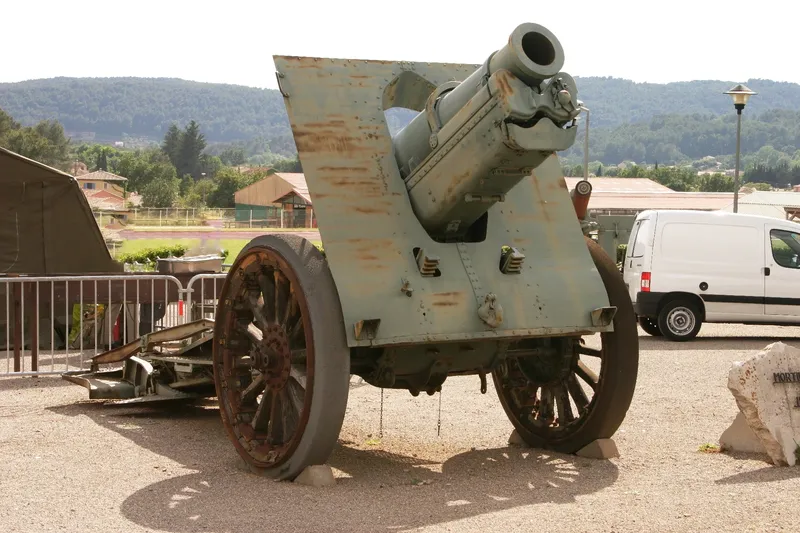 Mörser 220 mm Mle 1916 Schneider