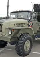 BM-21 格拉德在乌拉尔 4320