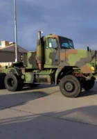 M916 拖拉机卡车