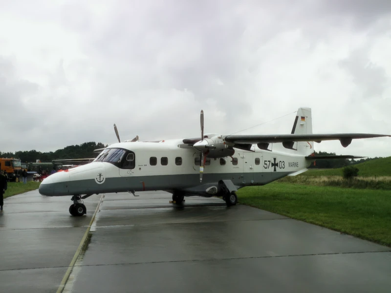 Dornier DO-228-212